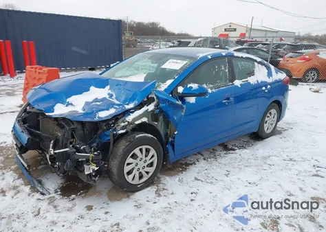 2017 Hyundai Elantra Se z USA, uszkodzony, nr VIN 5NPD74LF8HH205536